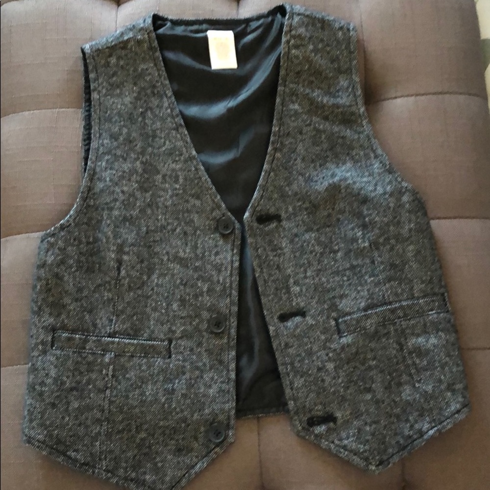 Boy size 7/8 vest